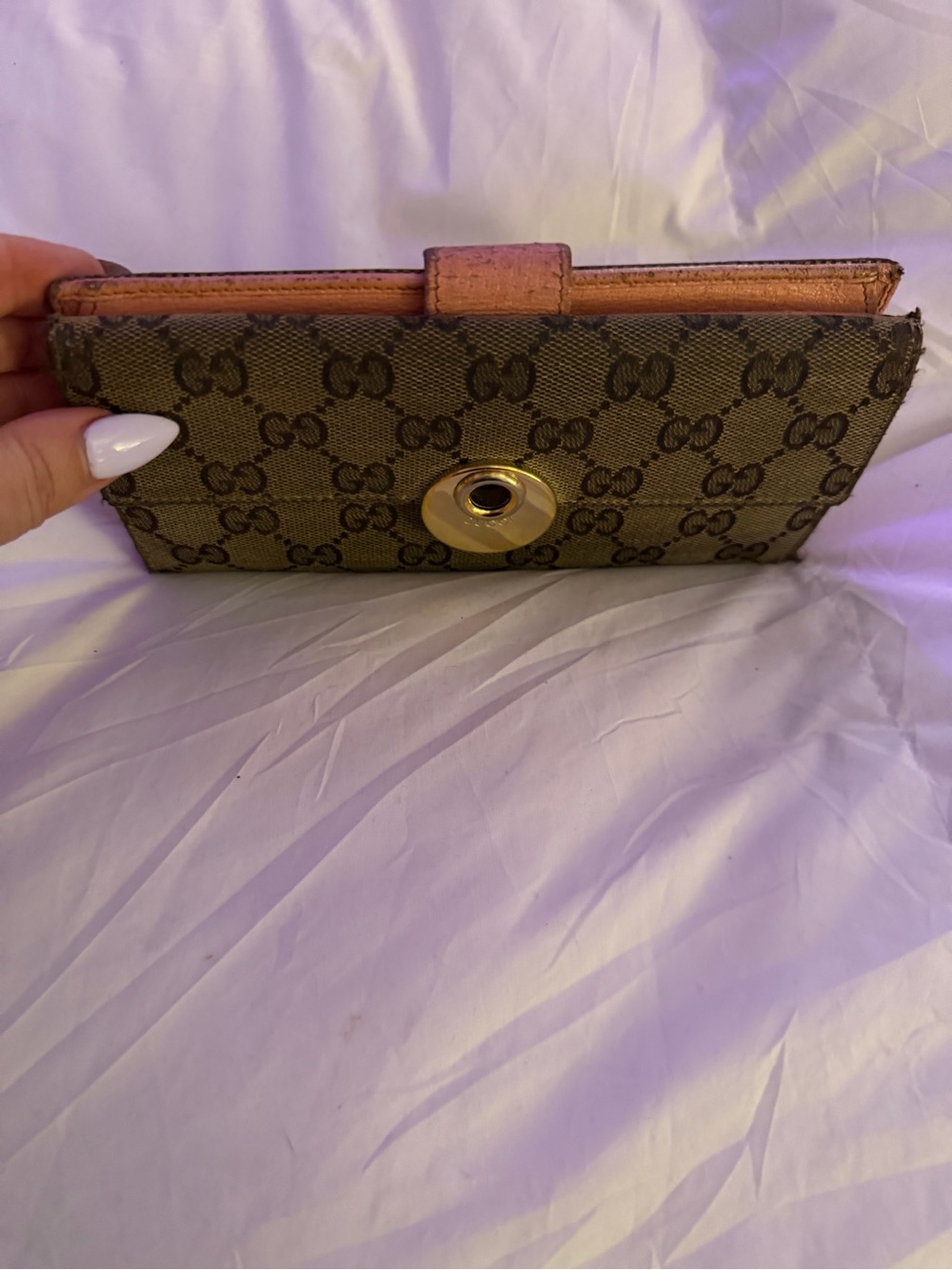 Gucci Brown GG Monogram Snap Wallet with Gold Hardware - Picture 5 of 5